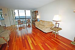 North Shore Towers 1    bedroom, 1.5 bath apt