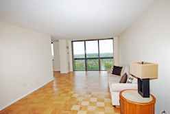 North Shore Towers 1    bedroom, 1.5 bath apt