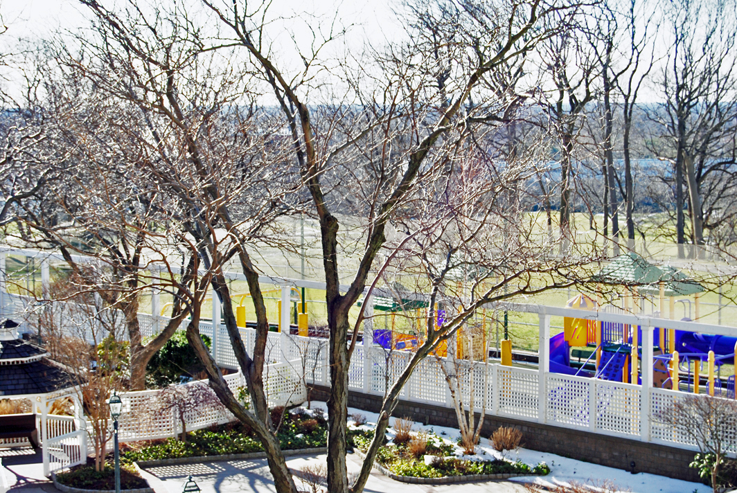 North Shore Towers Apt.