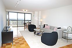 North Shore Towers 1    bedroom, 1.5 bath apt