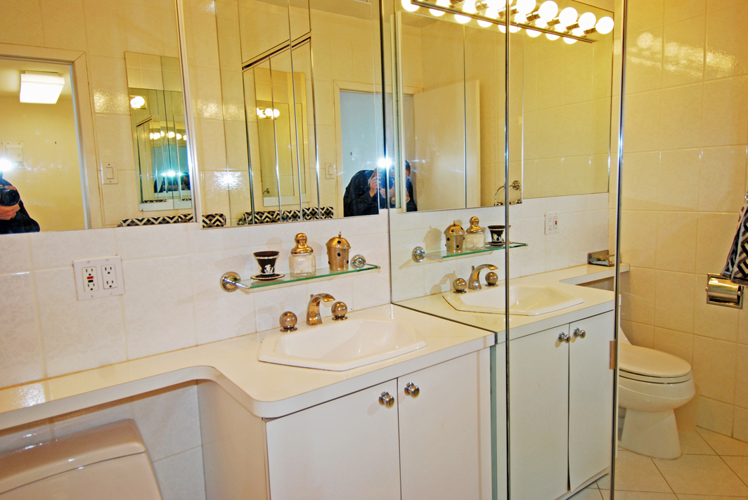 North Shore Towers Apt.