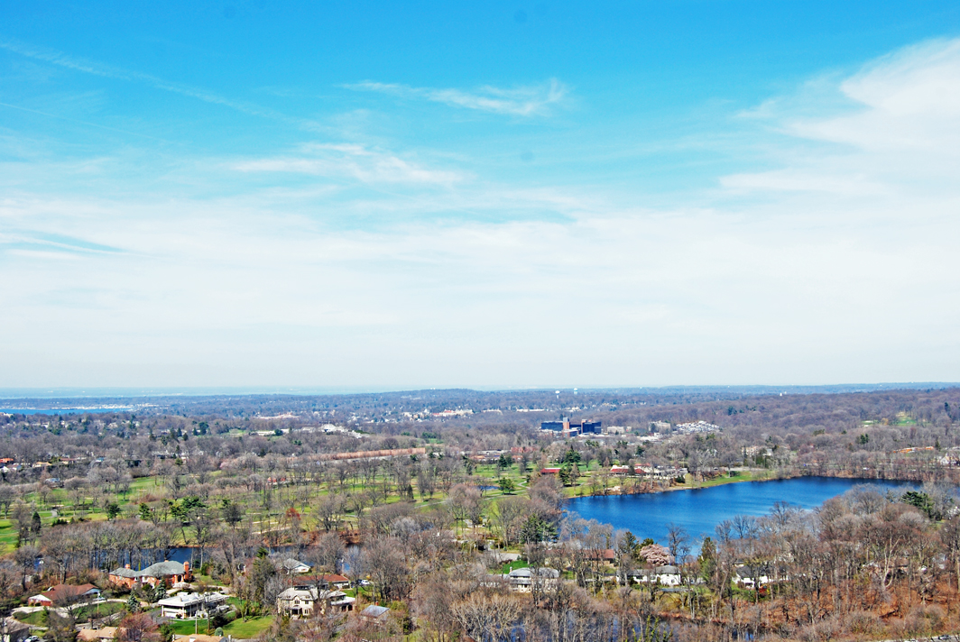 North Shore Towers Apt.