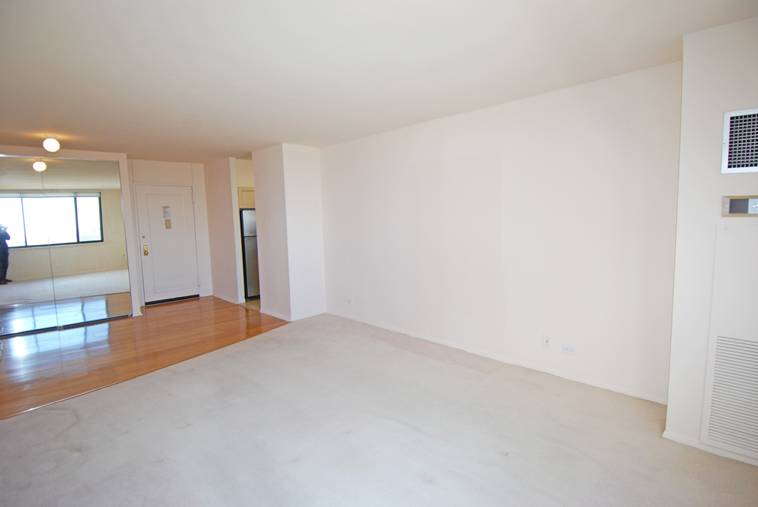 North Shore Towers Apt.