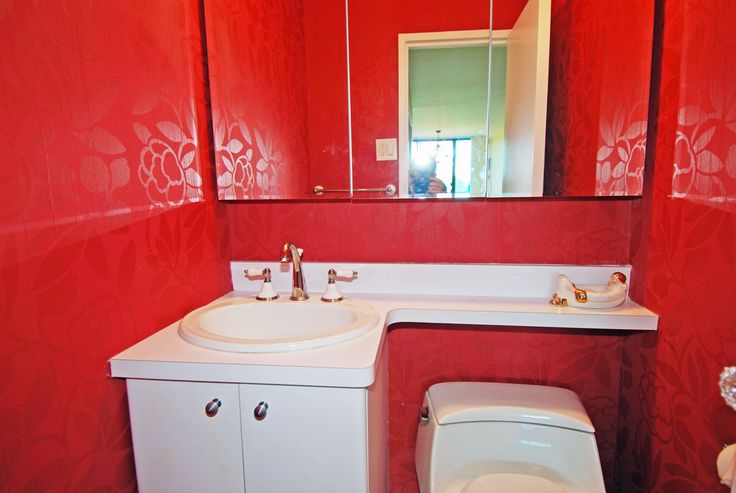 North Shore Towers Apt.