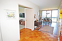 North Shore Towers 1 bedroom, 2 bath apt