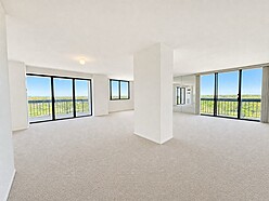 2 Bedrooms, 2 1/2 Baths