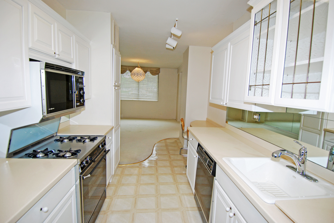 North Shore Towers 3 Bedroom Apartment