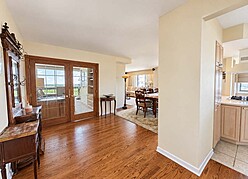 2 Bedrooms, 2 1/2 Baths