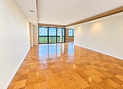 2 Bedrooms, 2 1/2 Baths