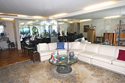 2 bedroom, 2 1/2 bath apt