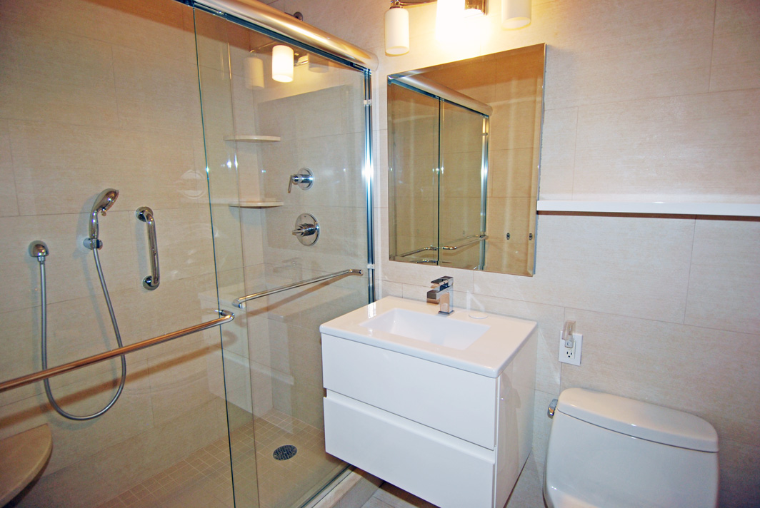 North Shore Towers 1 Bedroom Apartment