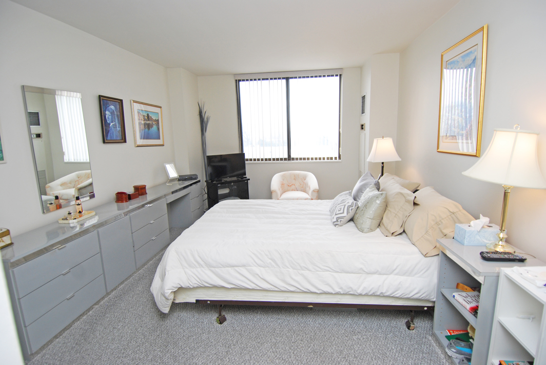 North Shore Towers apt.