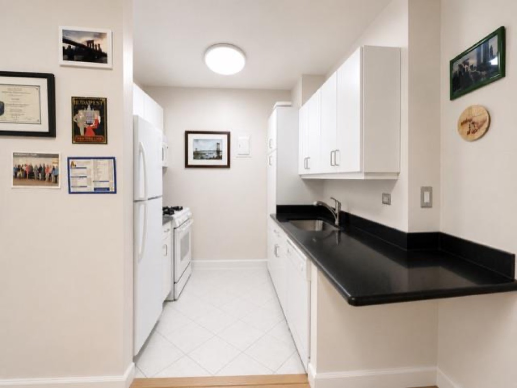 North Shore Towers Apt.