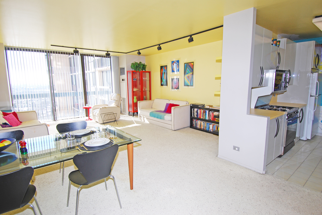 North Shore Towers 1 Bedroom Apartment