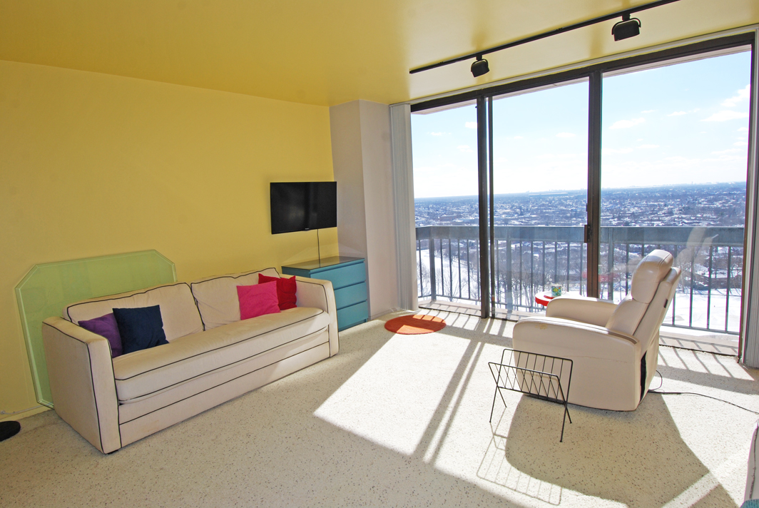 North Shore Towers 1 Bedroom Apartment