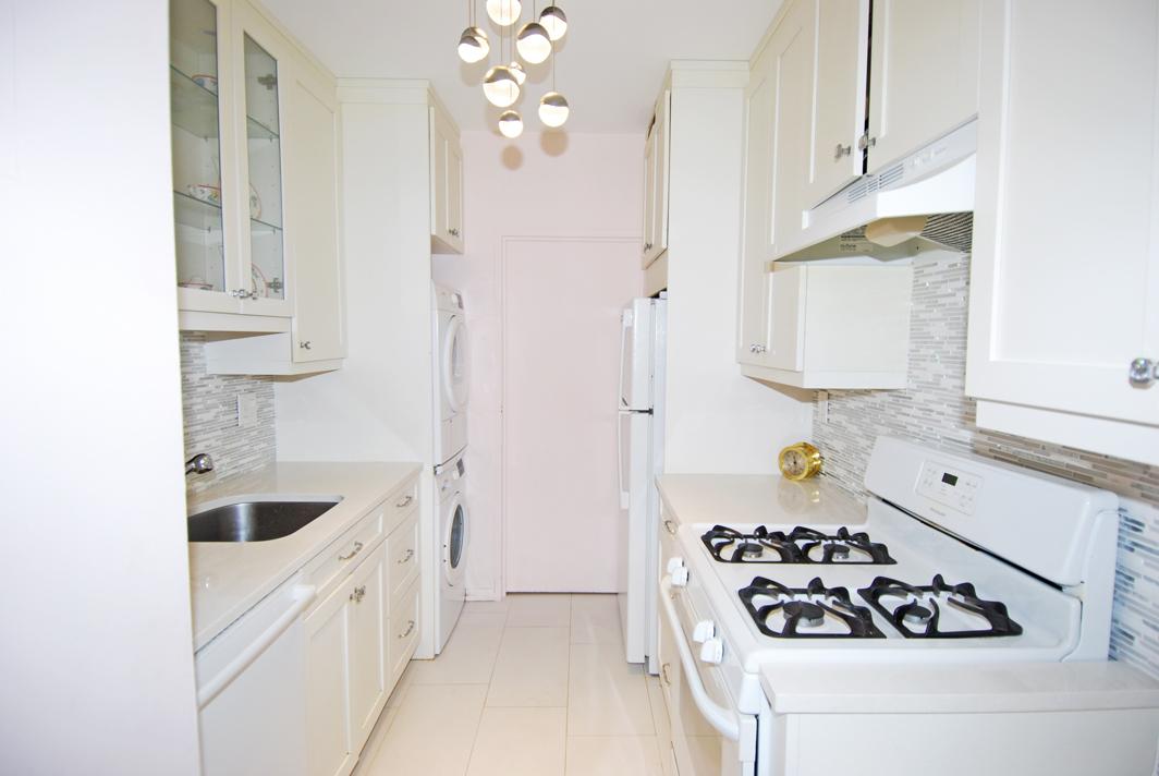 North Shore Towers 1 bedroom apt.