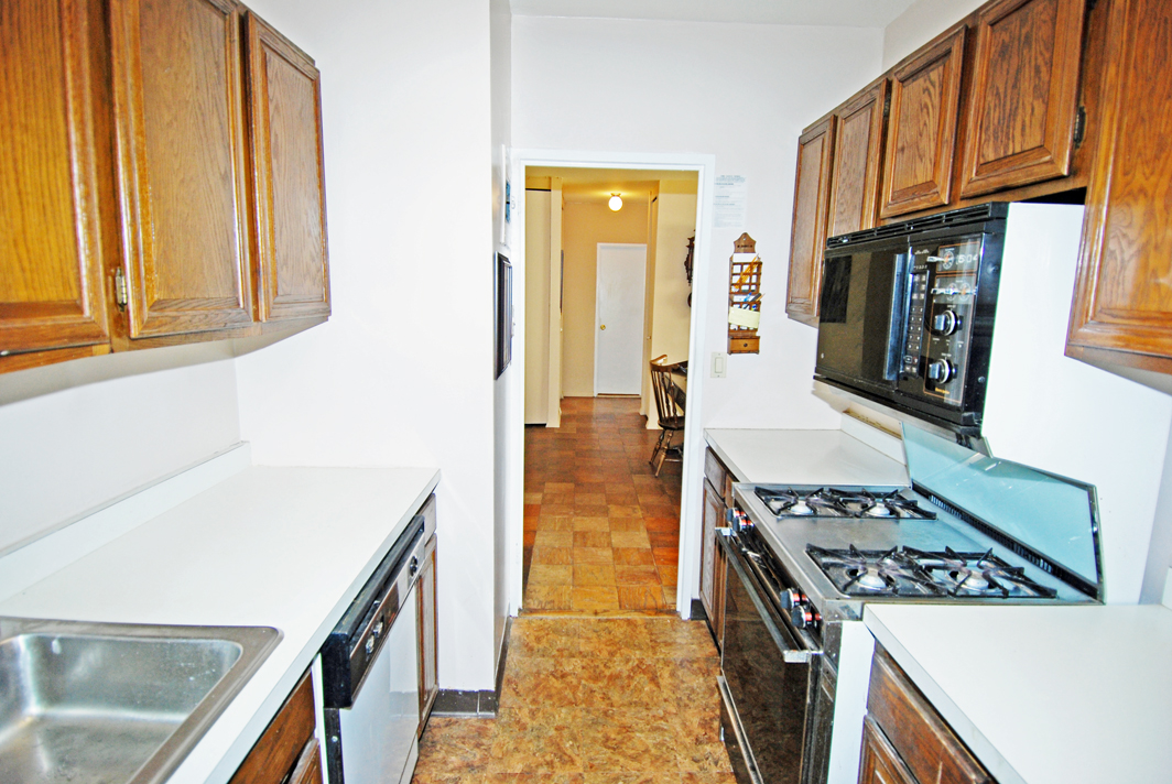 North Shore Towers Apt.