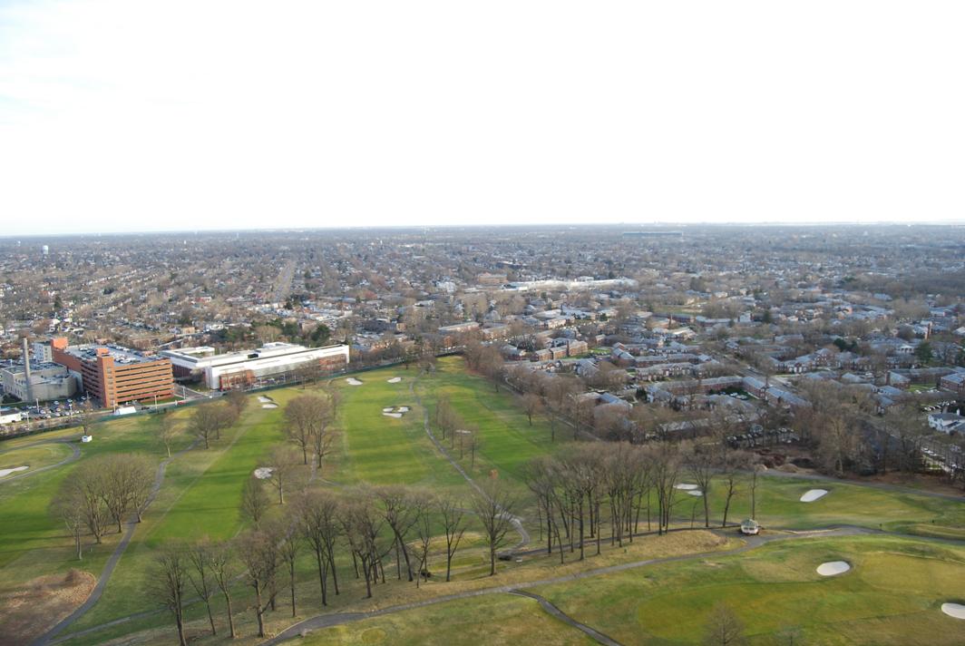 North Shore Towers 1 bedroom apt.