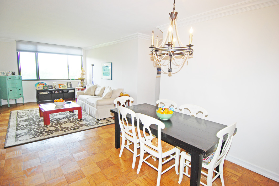 North Shore Towers 1 Bedroom Apartment