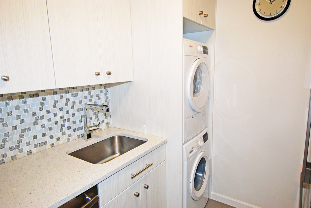 North Shore Towers apt.