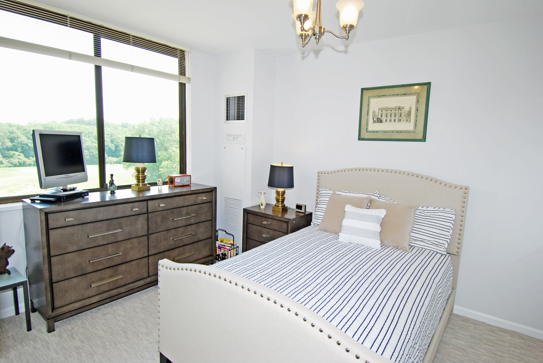 North Shore Towers apt.