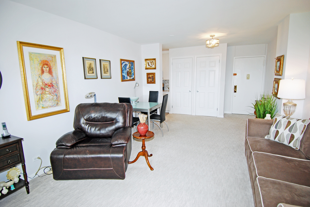 North Shore Towers apt.