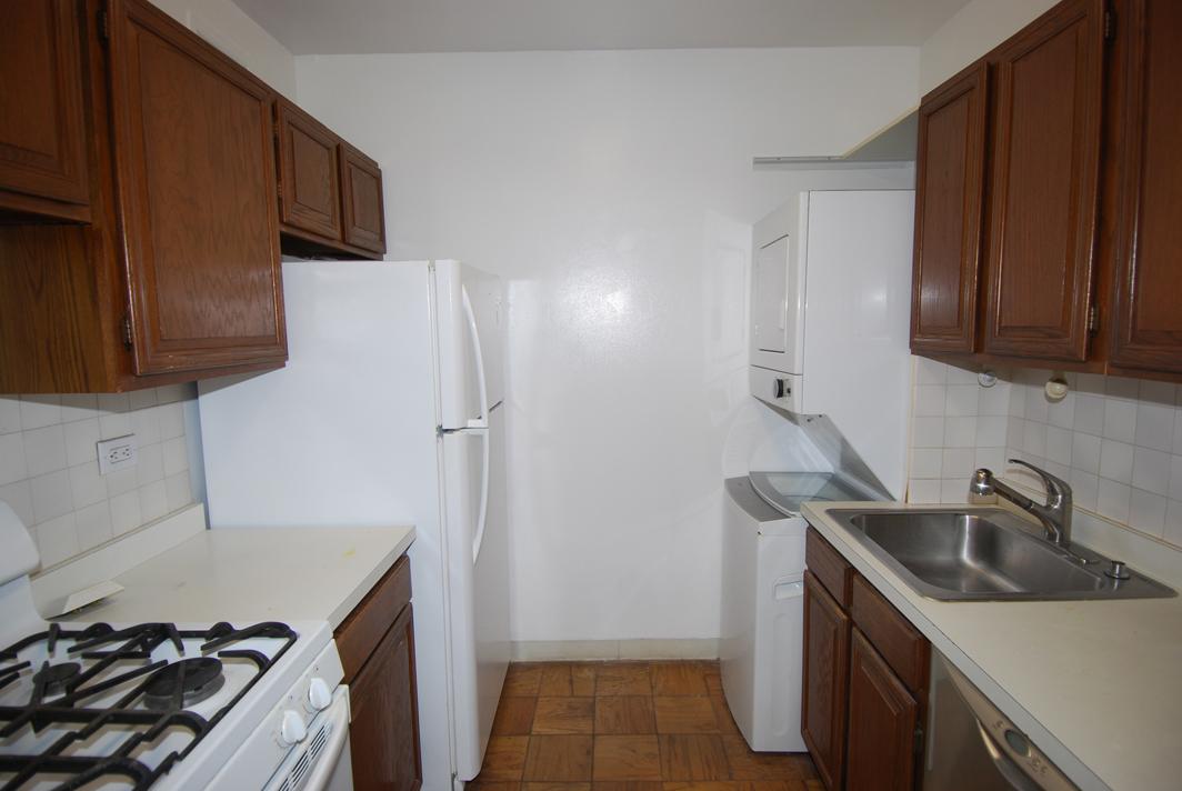 North Shore Towers 1 bedroom   Apartment