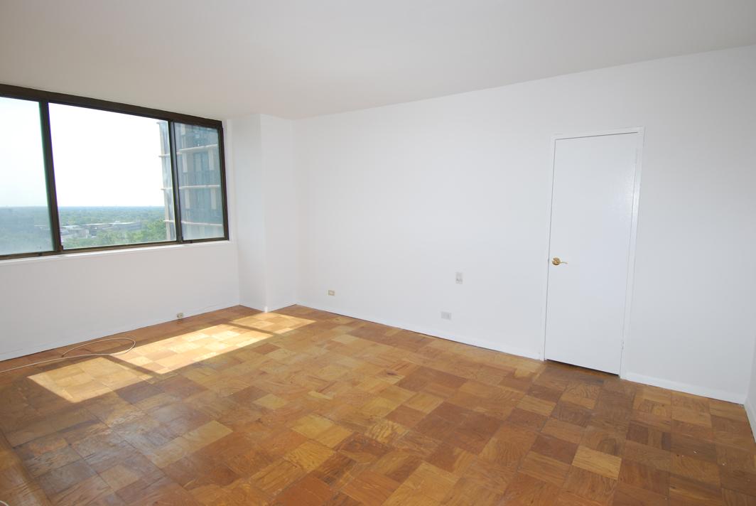 North Shore Towers 1 bedroom   Apartment