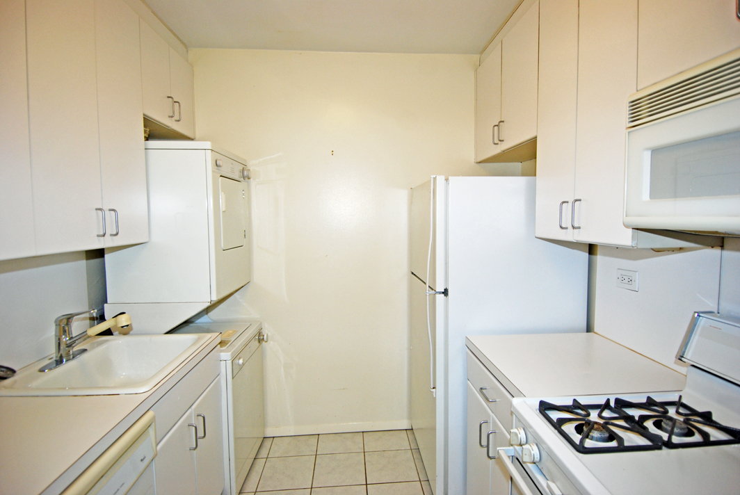 North Shore Towers 1 bedroom   Apartment