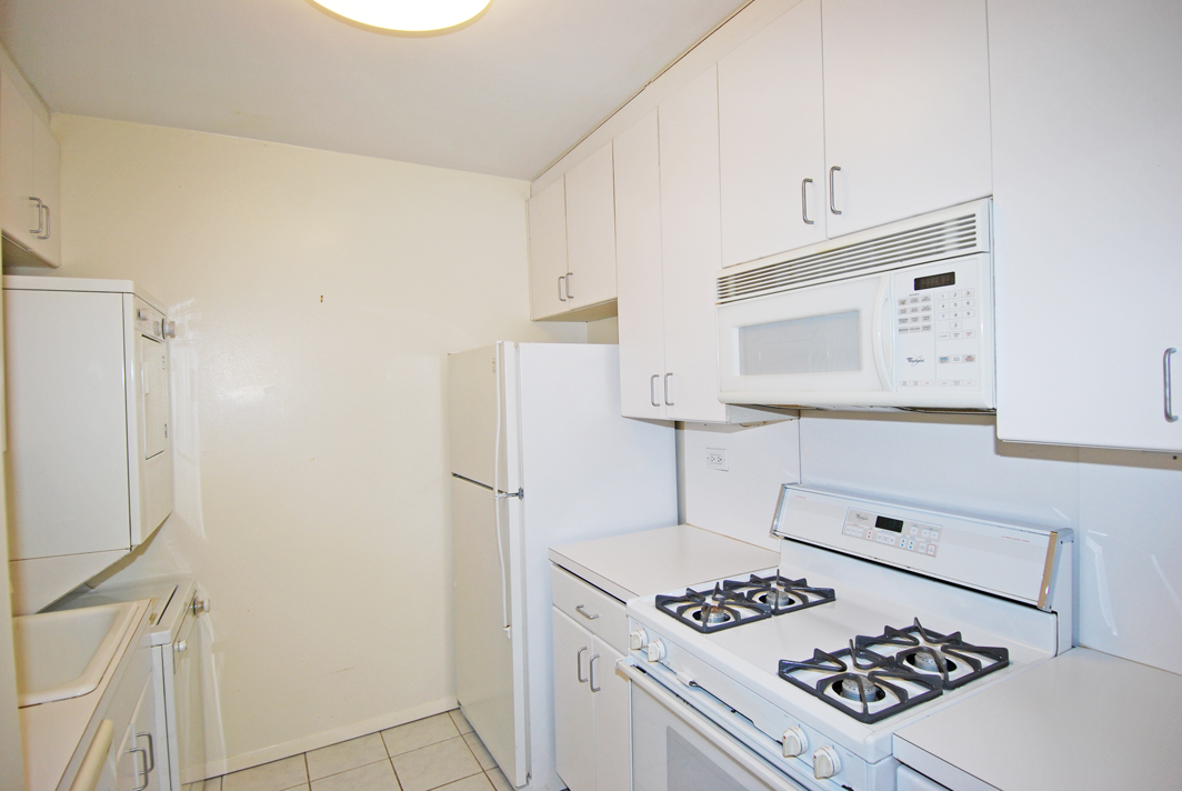 North Shore Towers 1 bedroom   Apartment