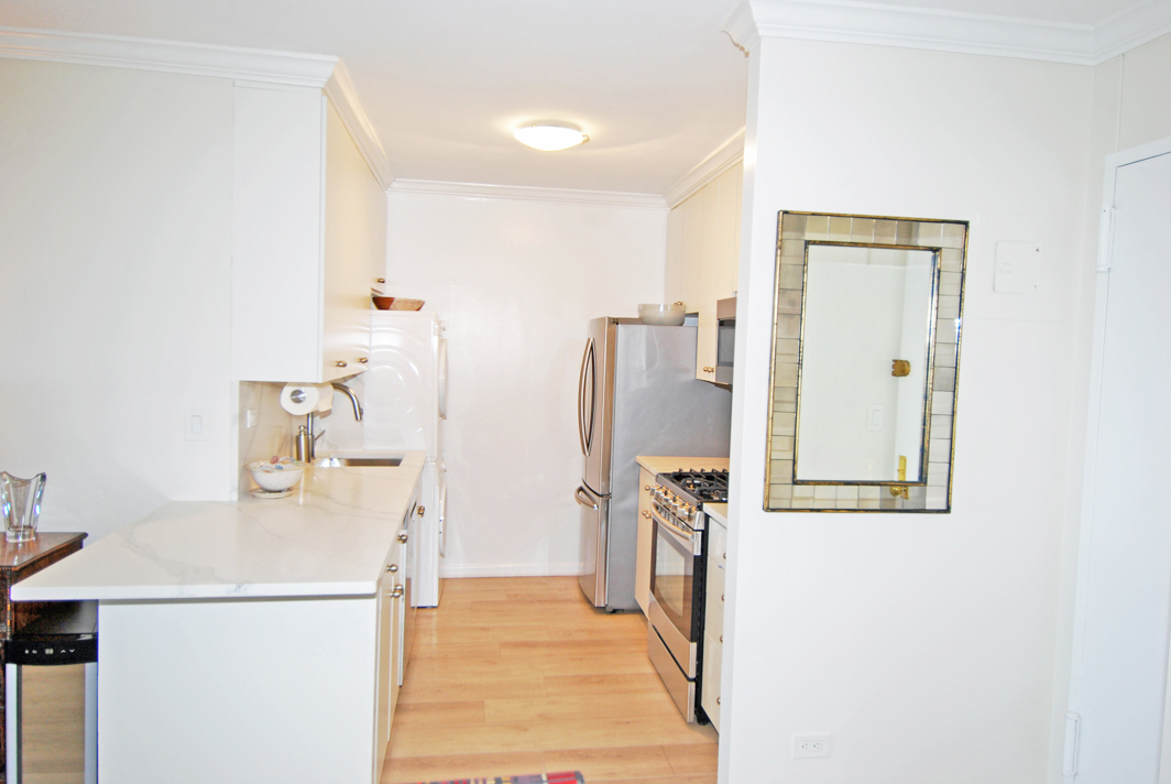 North Shore Towers 1 Bedroom Apartment