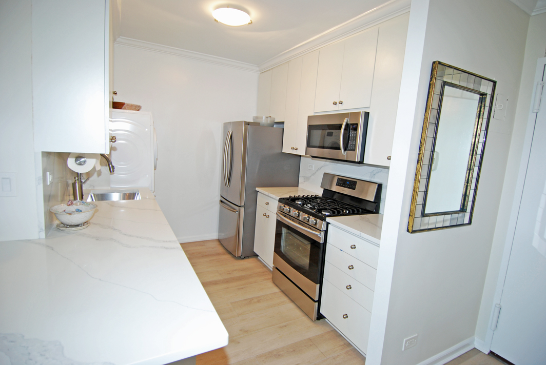 North Shore Towers 1 Bedroom Apartment