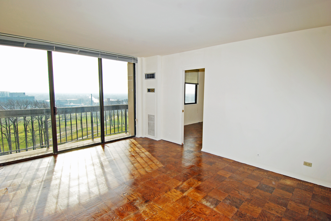 North Shore Towers Studio  Apartment