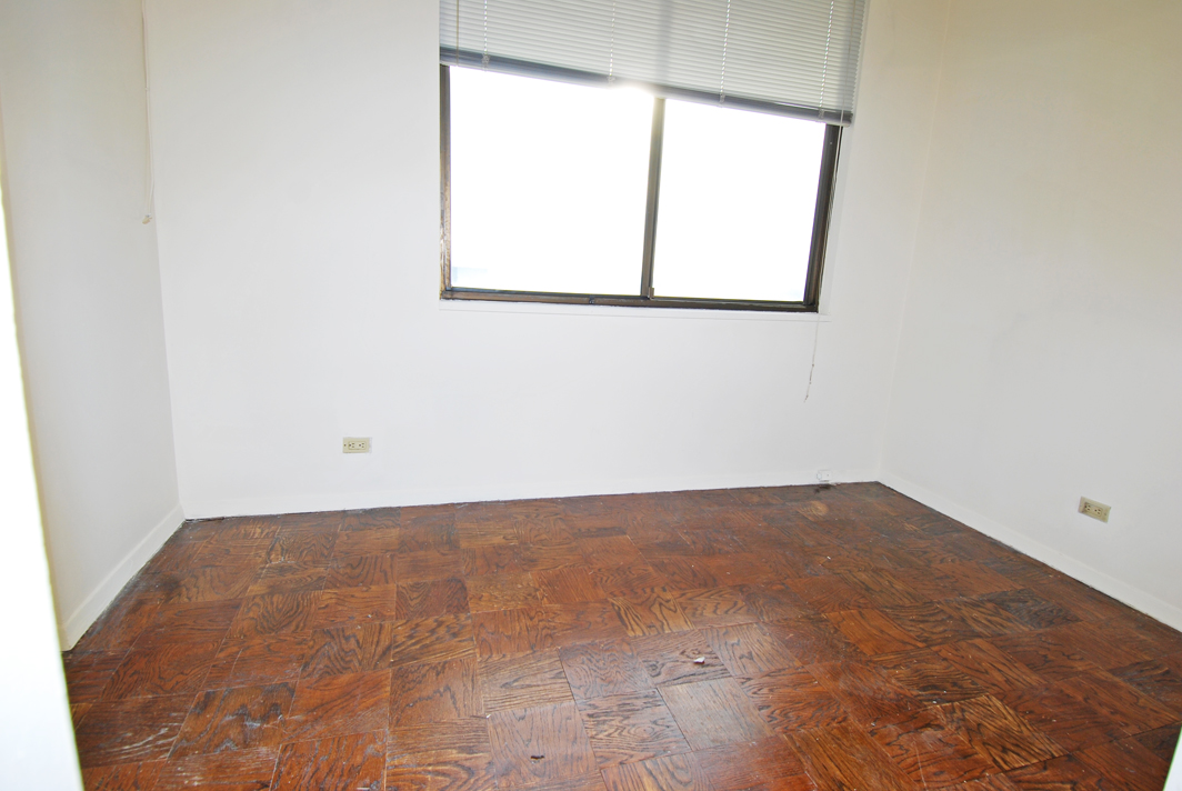 North Shore Towers Studio Apartment