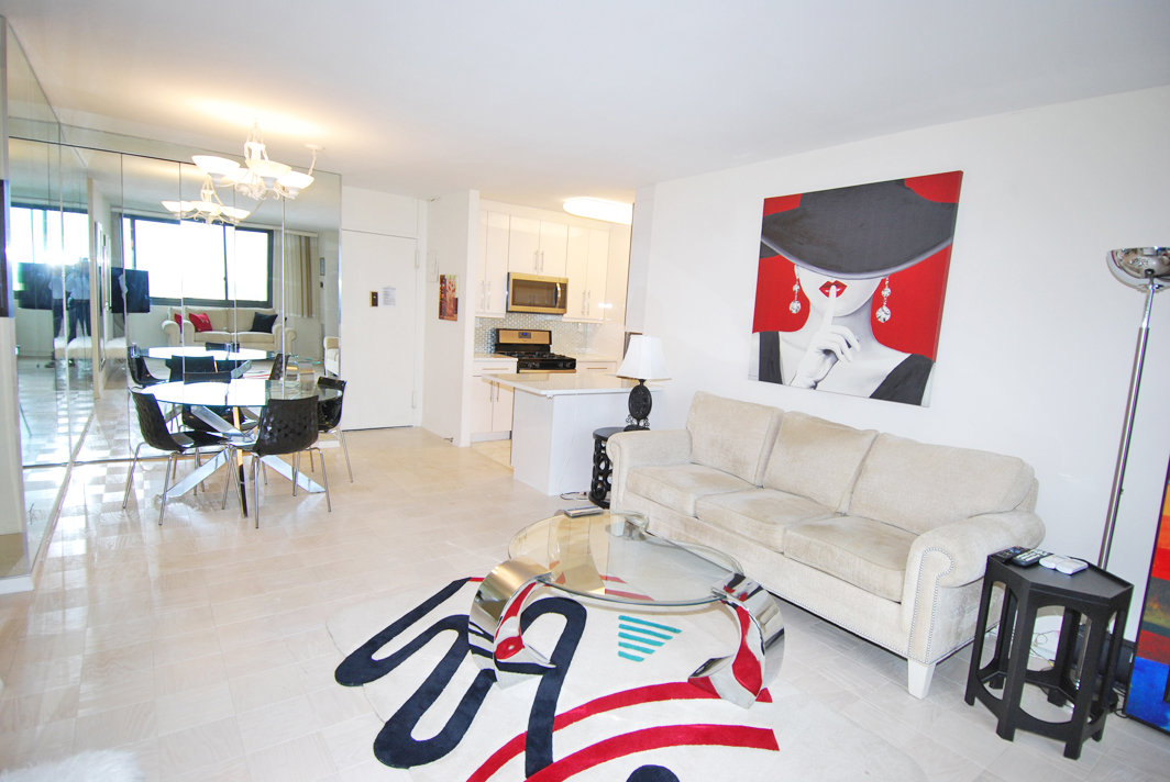 North Shore Towers 1 Bedroom Apartment