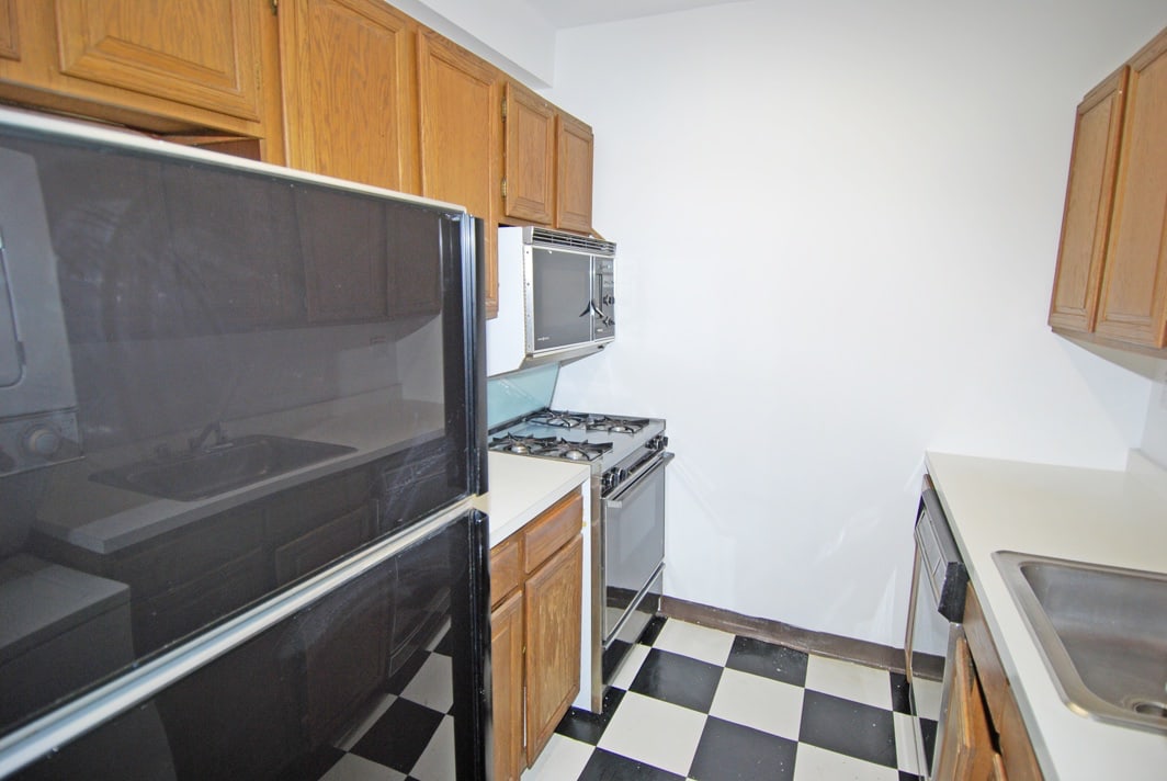 North Shore Towers Apt.