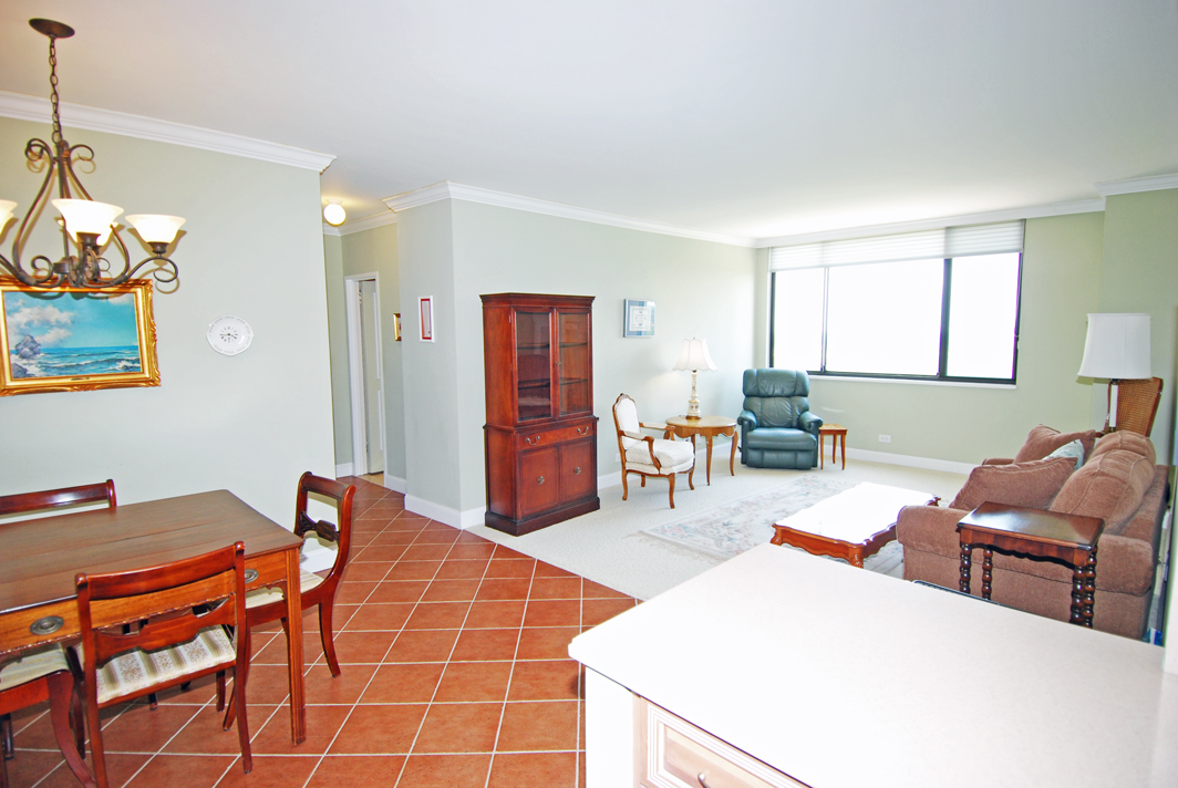 North Shore Towers 1 Bedroom Apartment