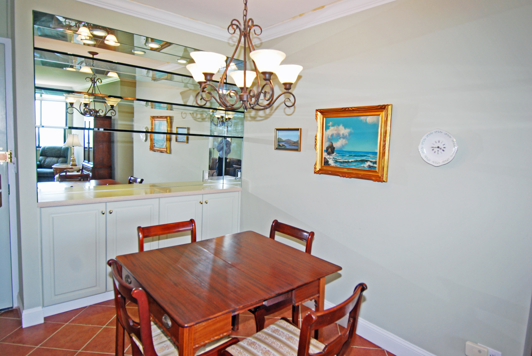 North Shore Towers 1 Bedroom Apartment