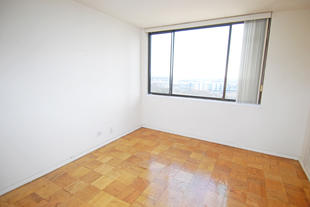 North Shore Towers apt.