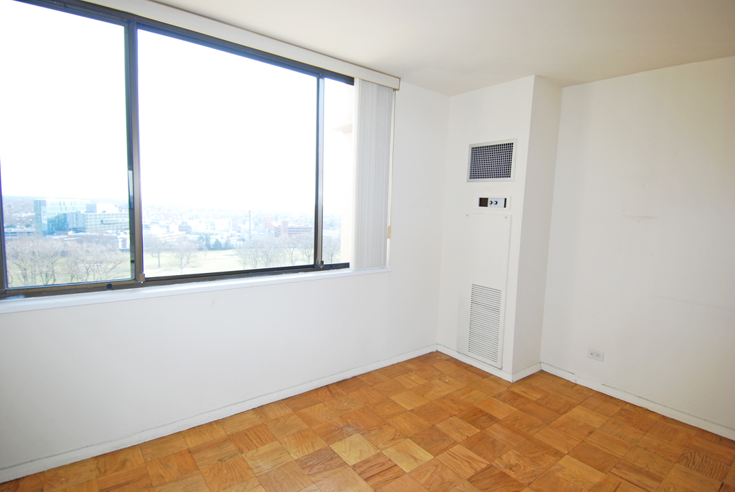 North Shore Towers apt.