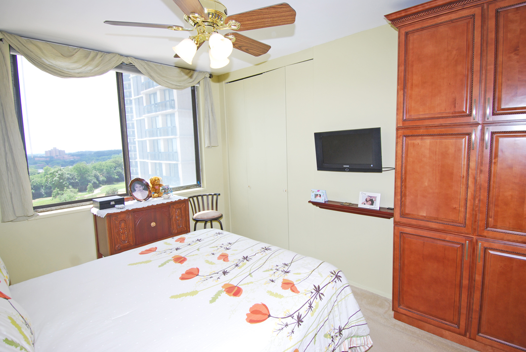 North Shore Towers apt.