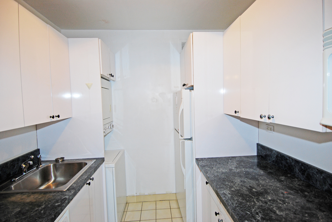 North Shore Towers Studio Apartment