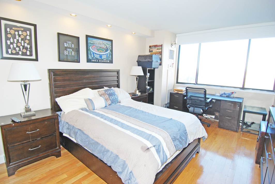 North Shore Towers apt.