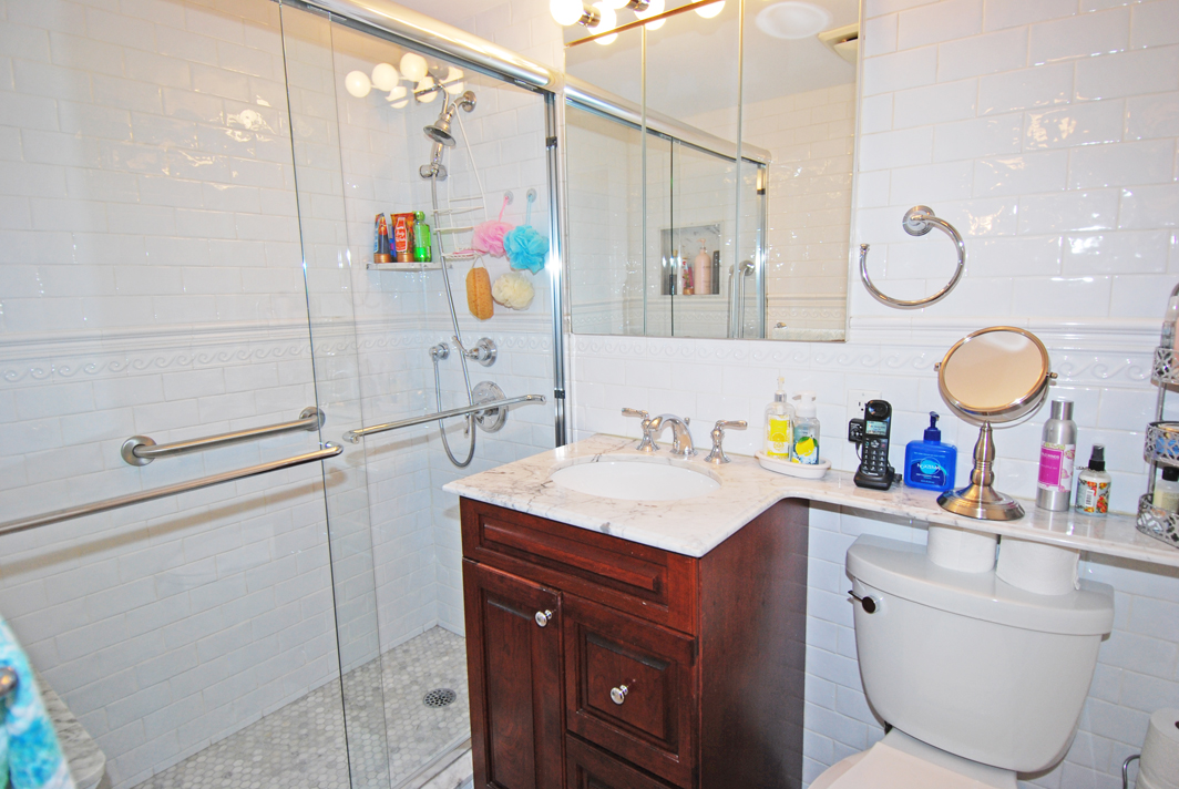 North Shore Towers apt.