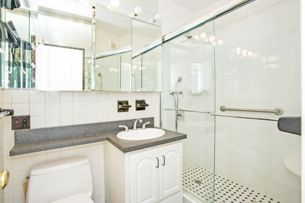 North Shore Towers apt.