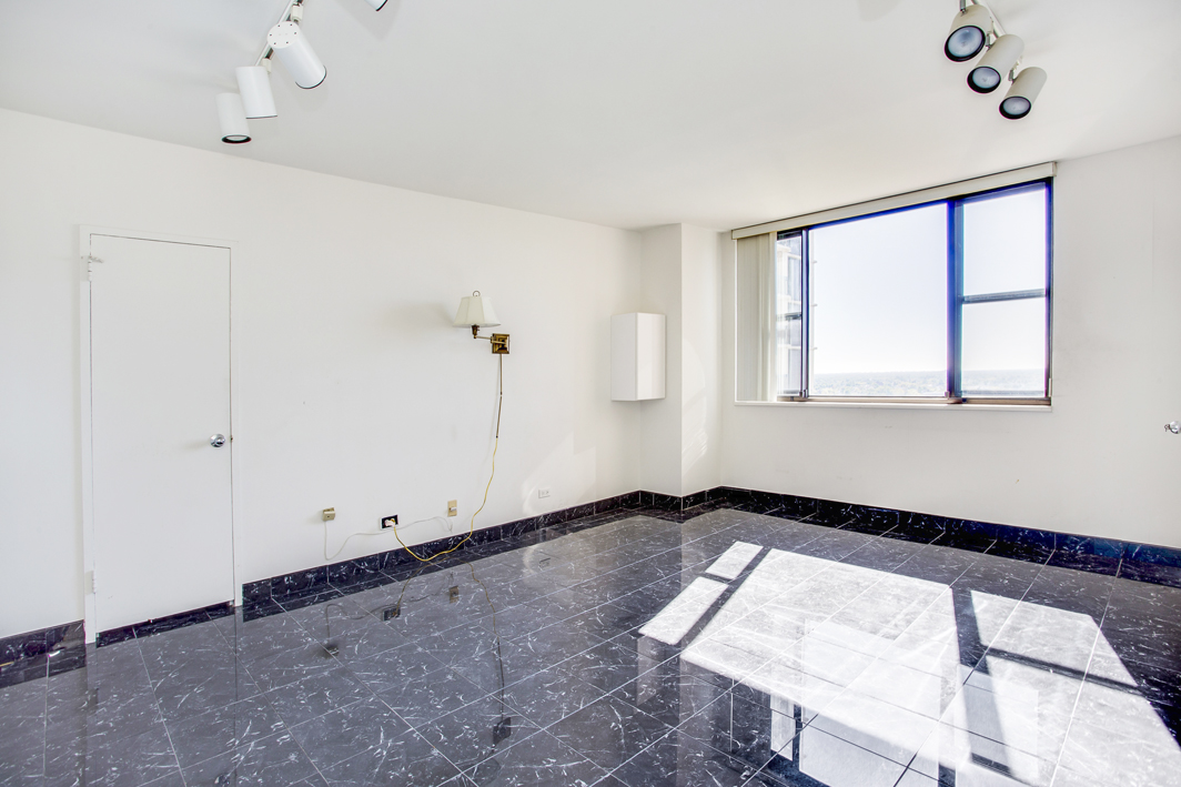 North Shore Towers apt.