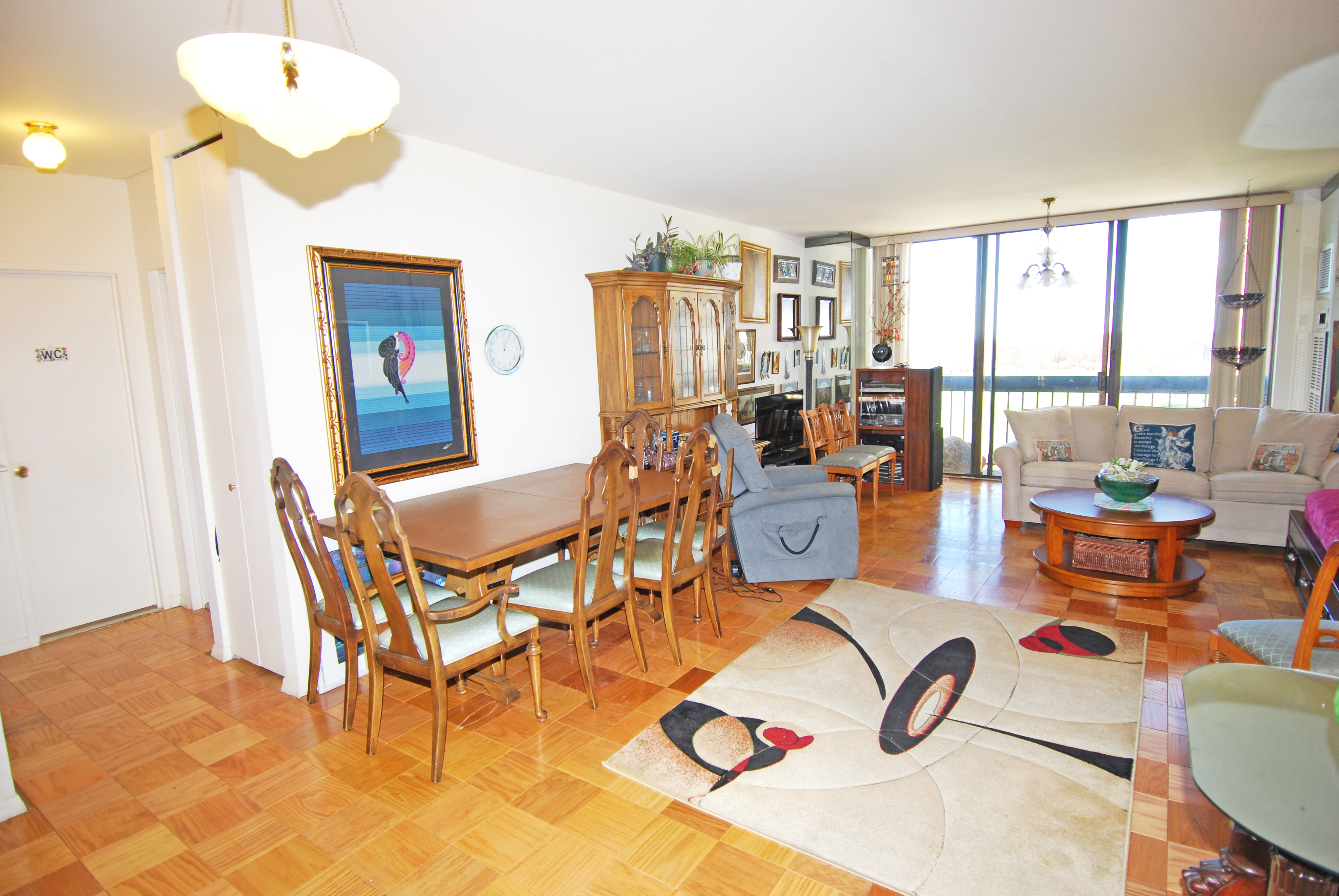 North Shore Towers 1 Bedroom Apartment