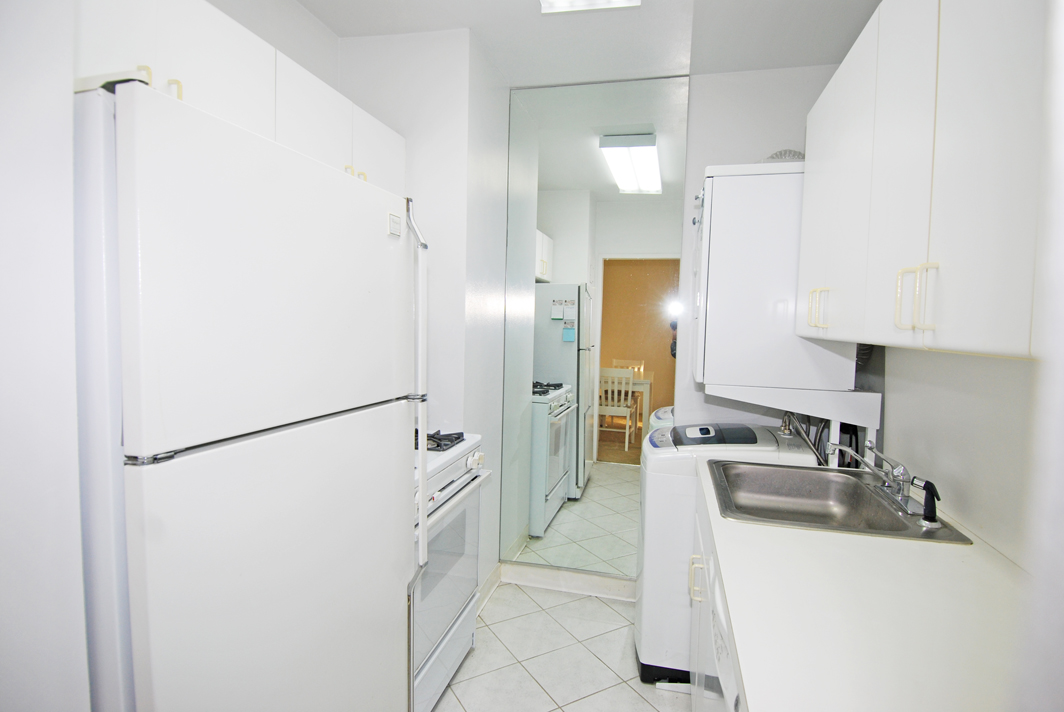 North Shore Towers Studio Apartment