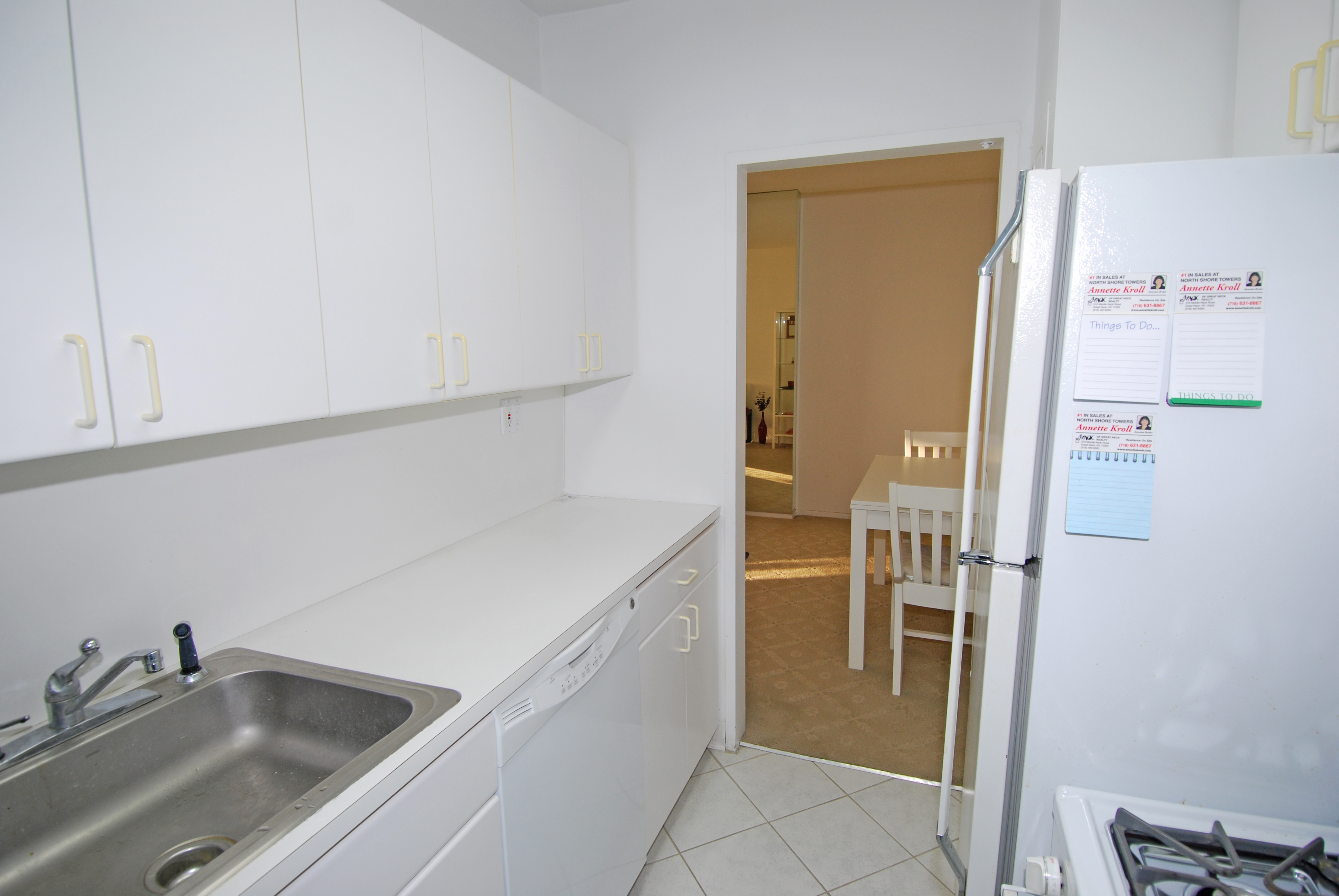 North Shore Towers Studio Apartment