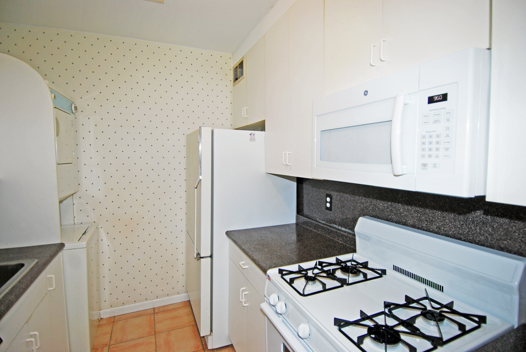 North Shore Towers apt.